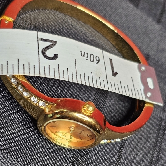 Vintage Faux Gold w. Crystals Womens Bangle Watch - Picture 5 of 6